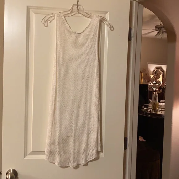 Cabi Cream Knit Tank Size Medium - Picture 3 of 3